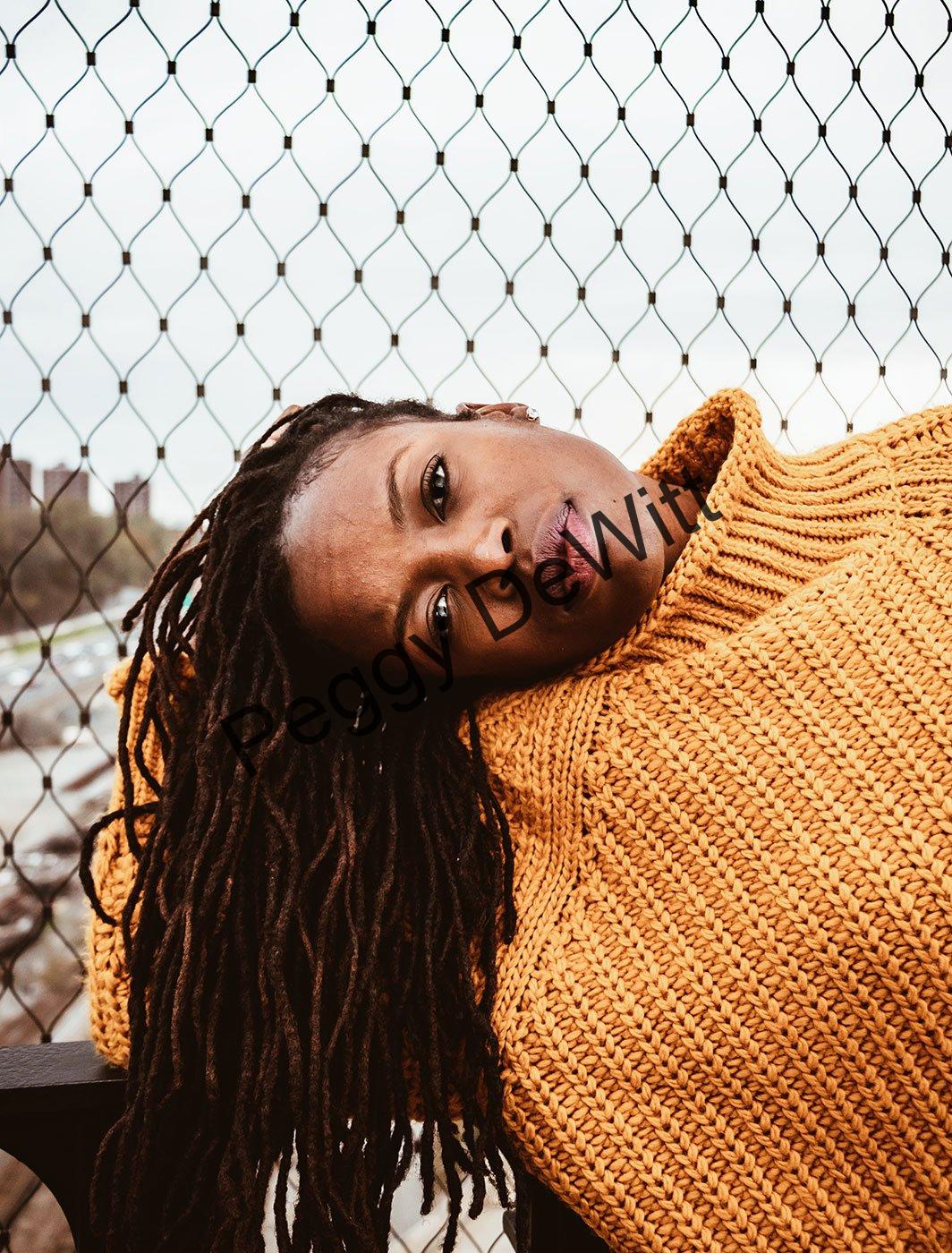 High neck drop hem sweater - Image 2